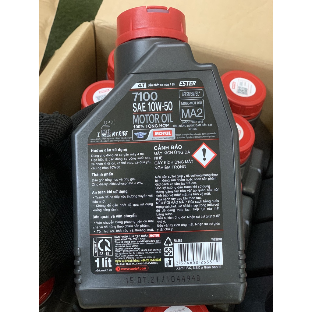 NHỚT MOTUL 7100 4T 10W-50 DẦU NHỚT TỔNG HỢP XE MÁY 4 THÌ