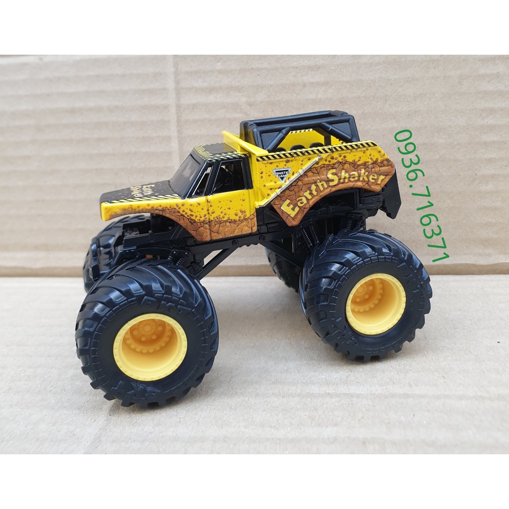 Mô hình xe tải quái vật Monster Jam EarthShaker MJ4 hàng Spin Master Canada