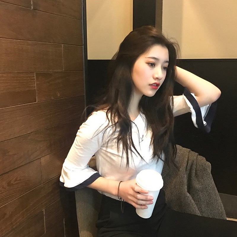 MS922 Áo thun tay xoè thêu hoa hồng Lulu Grace