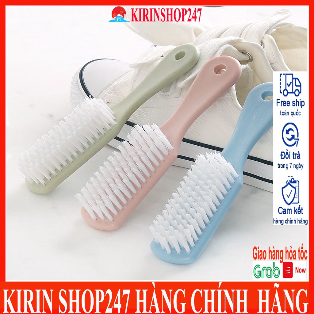 Bàn chải giặt giày dép, quần áo có tay cầm tiện lợi