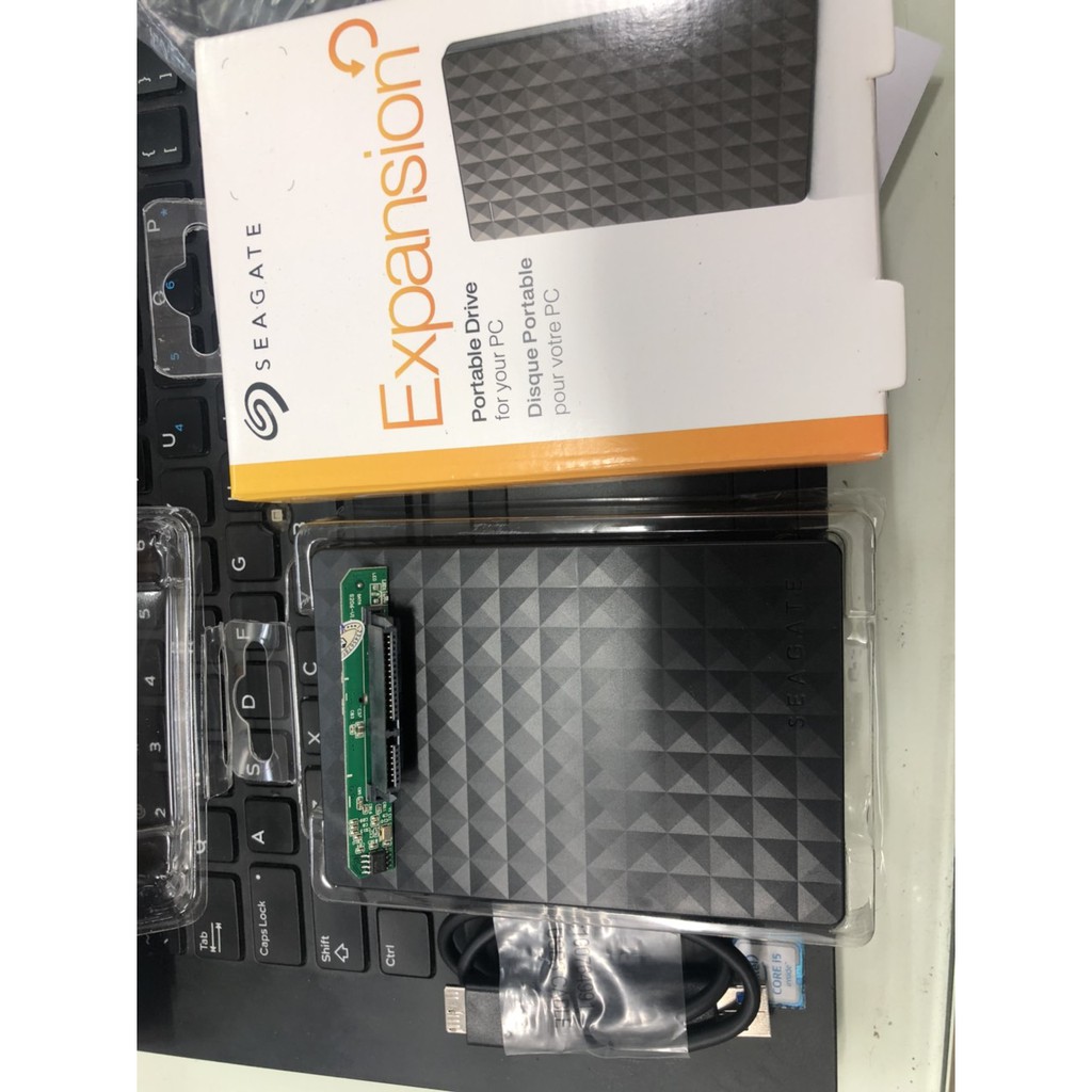 Box gắn HDD Seagate Chuẩn Sata 2.5 - Usb 3.0 nhựa màu đen