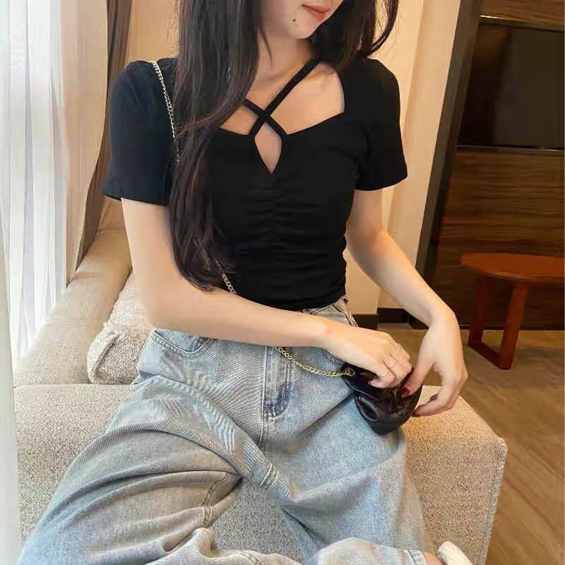 Áo thun croptop nữ cộc tay ĐAN DÂY CHÉO ngực hở eo đen trắng ghi freesize phom ôm body tôn dáng sexy