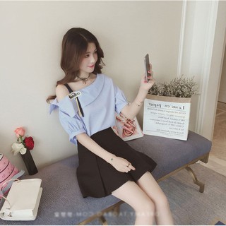 Áo lệch vai nữ sọc thẳng tôn dáng