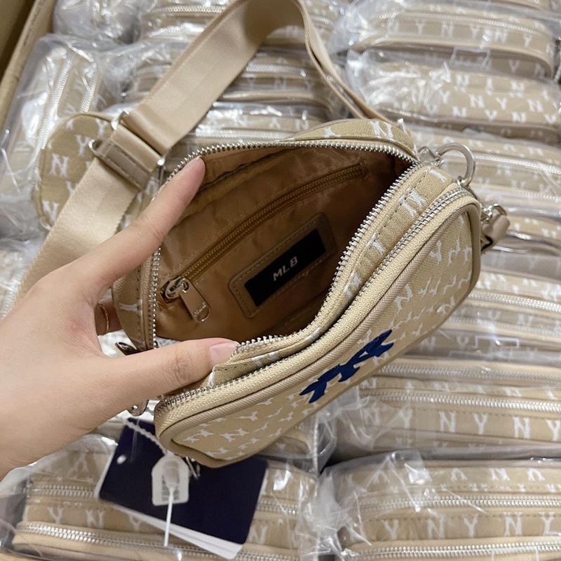 Túi hộp khoá kéo size 19 kèm ví nhỏ