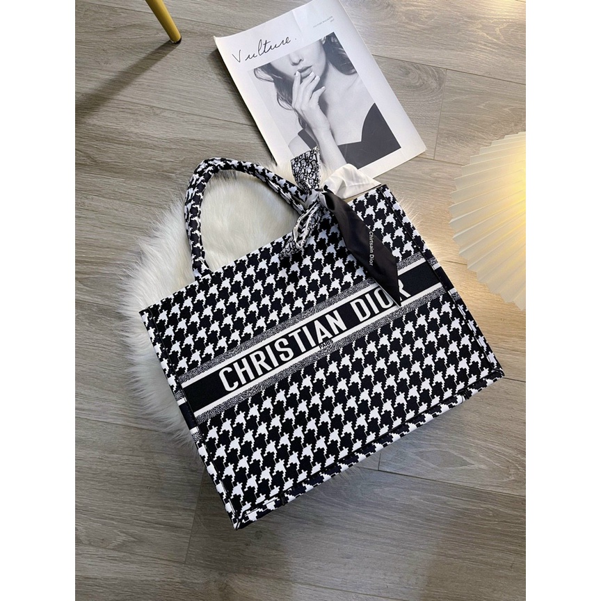 Túi Thời Trang Nữ Công Sở Kèm Khăn Lụa Siêu Hot TN435