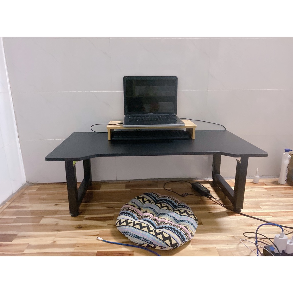 Bàn Gaming Bệt Kiểu Dáng Hiện Đại Phù Hợp Làm Việc Chơi Game Mặt Gỗ MDF Phủ Melamin Chống Xước Ẩm Mối Mọt BGG02