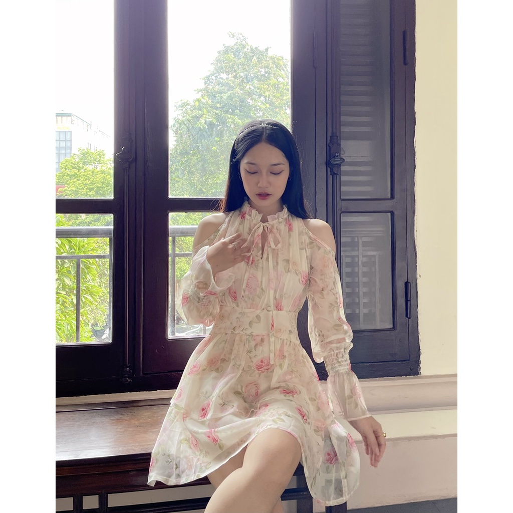 Váy đầm tơ hoa khoét vai dáng xòe hai tầng đi chơi đi biển Vayemcloset