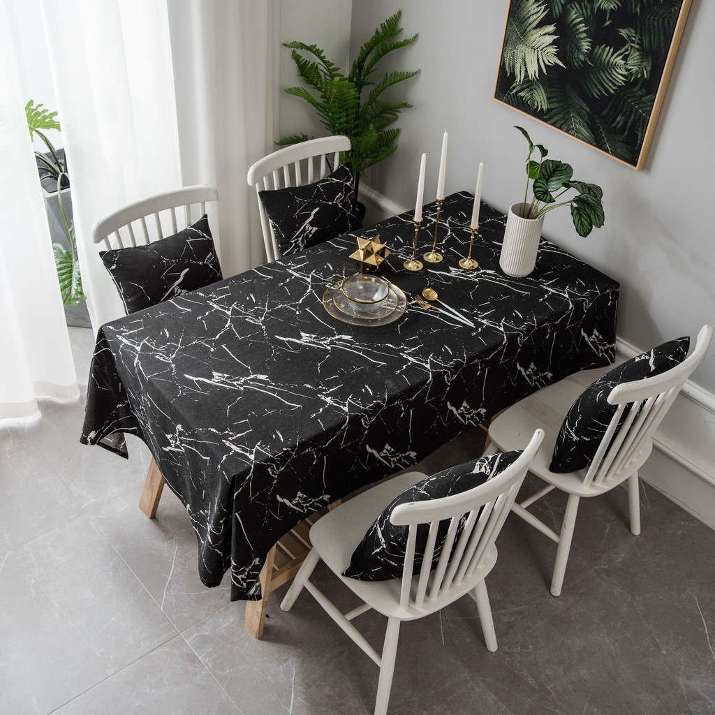 Khăn trải bàn cỡ nhỏ màu đen in họa tiết vân cẩm thạch phong cách Bắc Âu