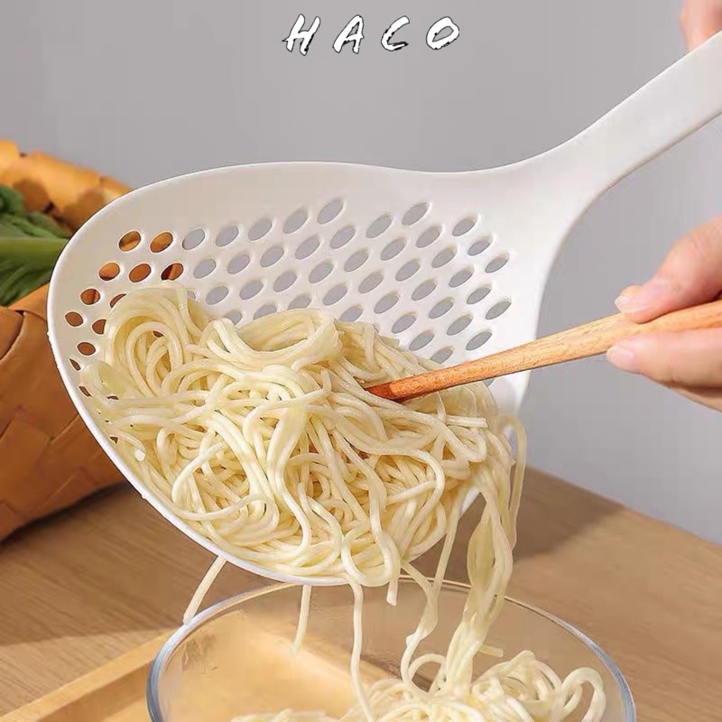 Vá vớt mì cỡ lớn, thìa lỗ, muôi vớt đồ ăn, rau củ dùng trong nhà bếp chịu nhiệt tiện lợi