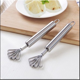 Dụng cụ đánh vảy cá, nạo dừa tiện dụng