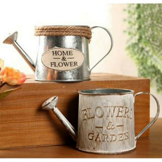 Bình tưới cây kiểu Dáng Cổ Điển Trang Trí Nội Thất, bàn Gallery
