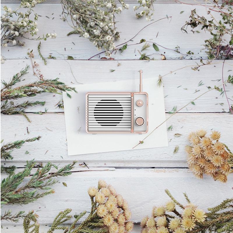 Loa Bluetooth không dây mini phong cách retro