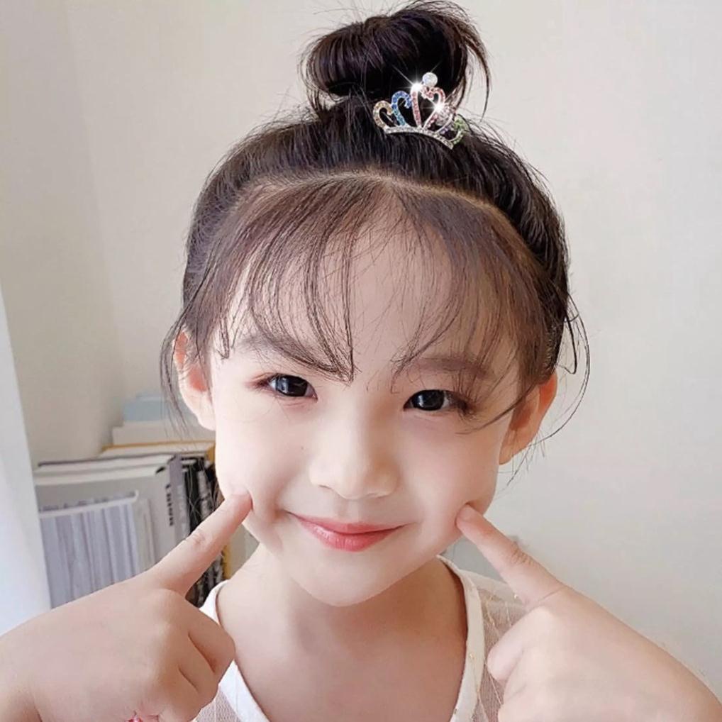 Cài tóc vương miệng đính hạt lấp lánh