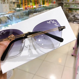 KÍNH MẮT KO VIỀN
