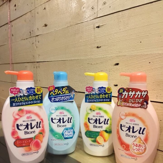 Sữa tắm Bioré