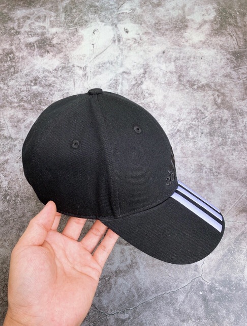 Nón adidas 3 sọc trắng