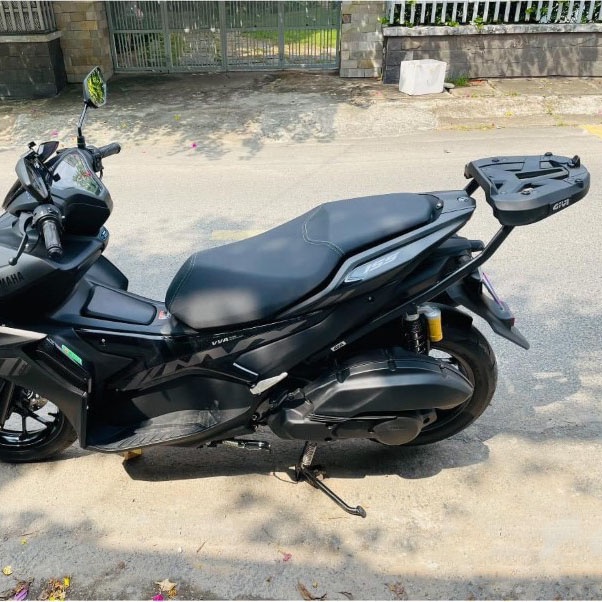 Baga sau Givi HRV NVX V2, baga SRX NVX, AEROX 155 tặng kèm đế gắn thùng Givi M7MN-S