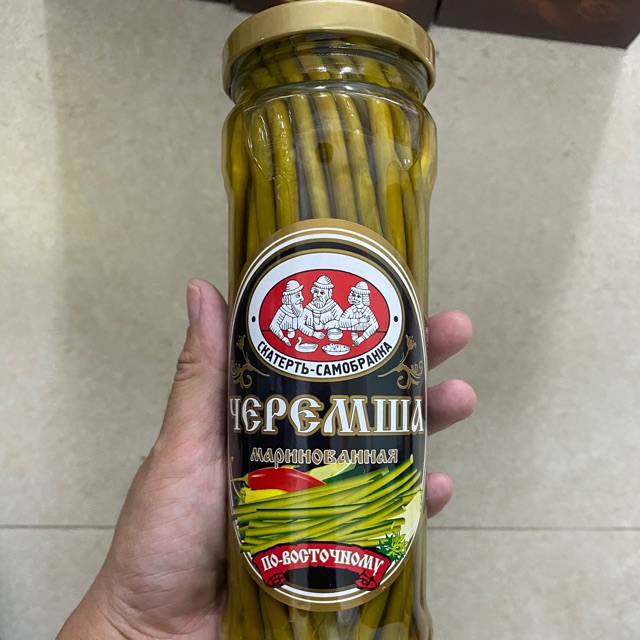 Cọng tỏi muối Nga