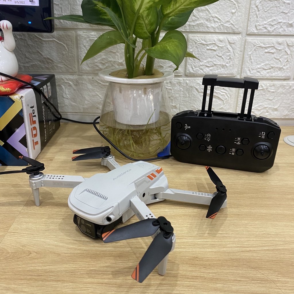 Fly cam, drone K101 Max, play cam pin trâu sóng khỏe độ bền cao bay xé gió