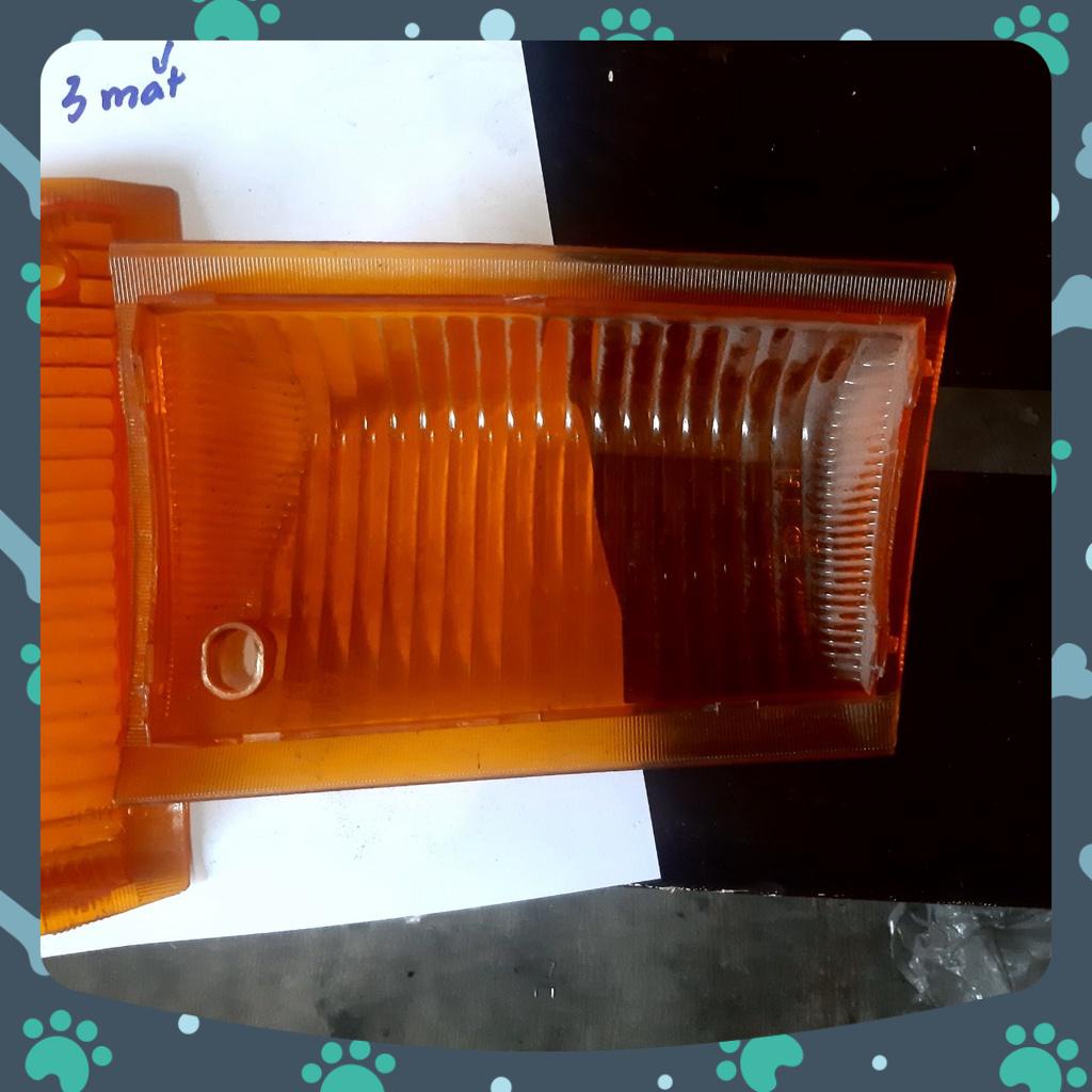 Nắp đèn xi nhan xe tải Hyundai HD72, HD65, Trái phải khác nhau. Hàng Việt Nam chất lượng cao. Giảm giá khi mua cả cặp