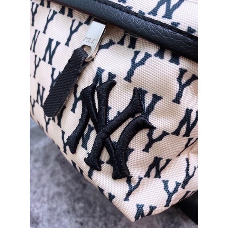 BALO MINI MONOGRAMM M/L/B 2 màu ĐEN,KEM