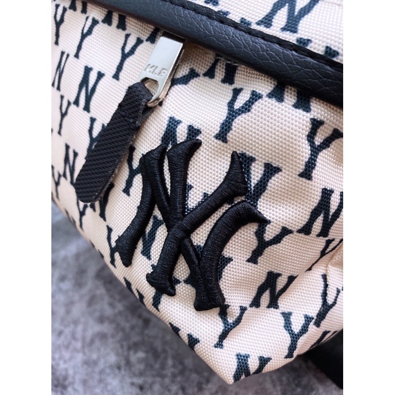 BALO MINI MONOGRAMM M/L/B 2 màu ĐEN,KEM