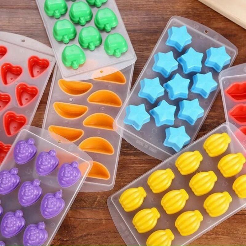 Khay đá tròn, khuôn làm đá có nắp đậy thông minh hình viên bi 33 viên