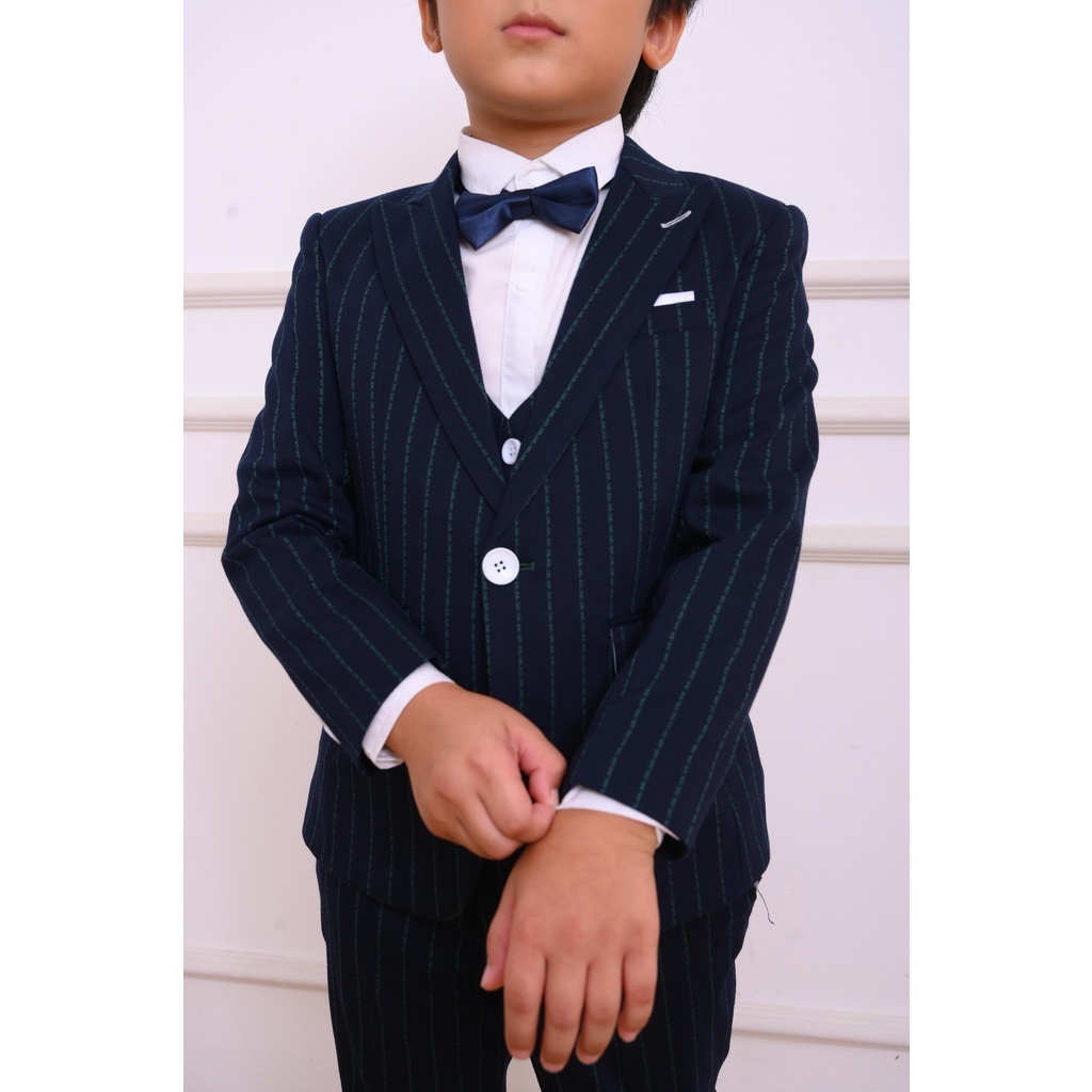 Bộ vest bé trai SANRO KIDS kẻ xanh cao cấp