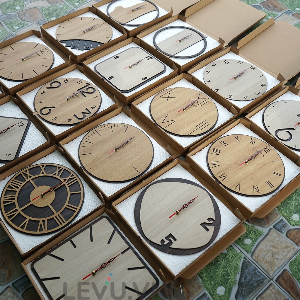 16 Mẫu đồng hồ treo tường gỗ đẹp kim trôi trang trí sang trọng tinh tế chính hãng LEVU