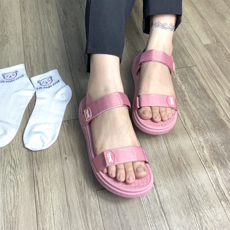 Sandal Nữ Đi Học YANKI Chính Hãng Quai Ngang YK68 - Hồng