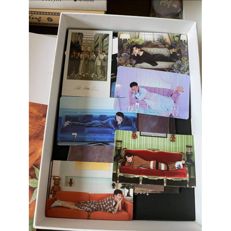 BTS BE DELUXE & ESSENTIAL LIMITED có quà WEVERSE SHOP | BigBuy360 - bigbuy360.vn