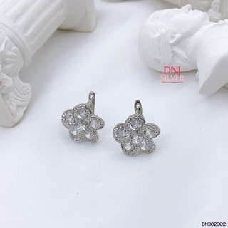 Bông tai bạc nữ, bạc ý xi kim- bông tai bạc nữ hoa cách điệu đính đá - btns0009 -trang sức bạc dnj