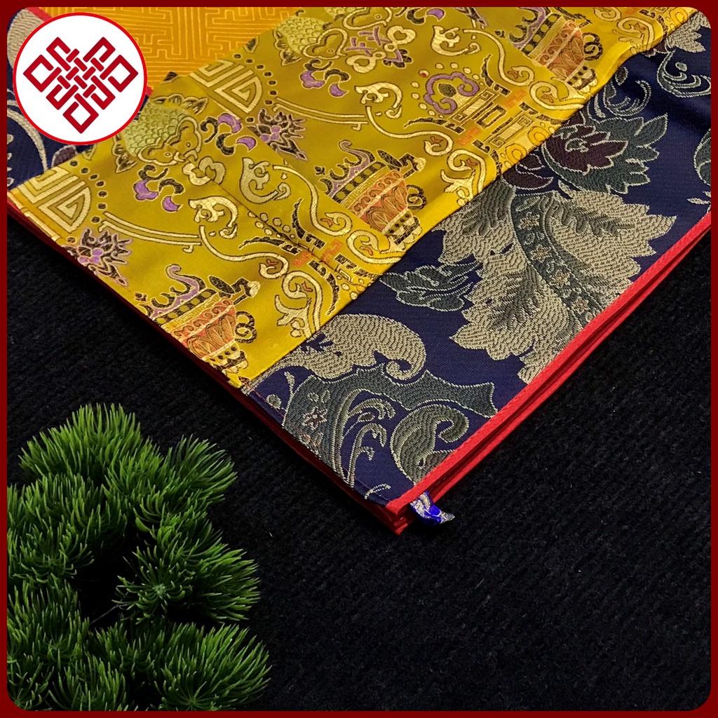 Rèm Cửa Trang Trí Ban Thờ Mật Tông  Torma - Kalachakra Nền Vàng