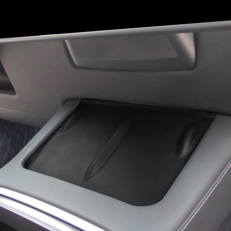 Giá Đỡ Điện Thoại Bằng Silicon Chống Trượt Gắn Bảng Điều Khiển Xe Hơi Model 3