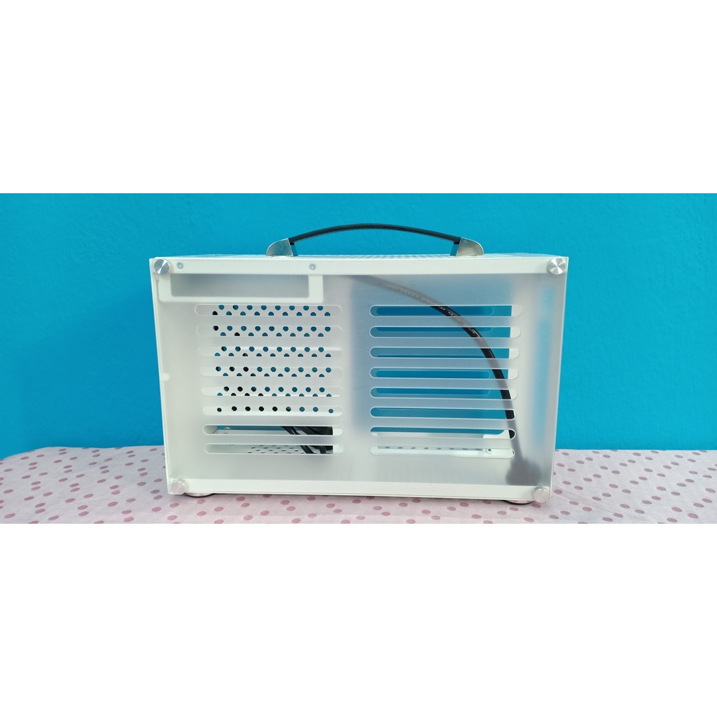 Vỏ Case máy tính itx radio