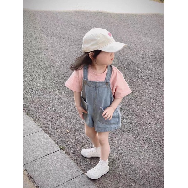 Yếm jean đùi cho bé kèm áo phông