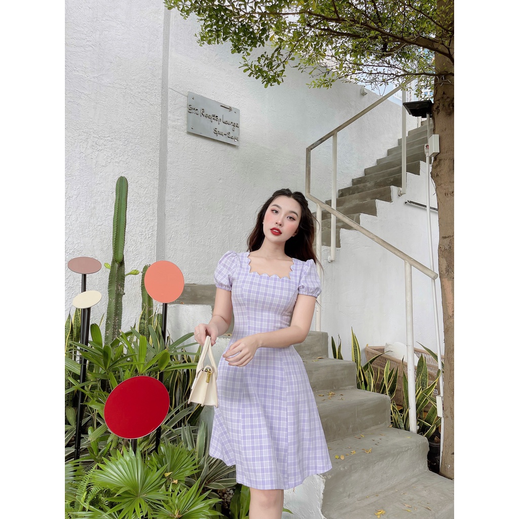 Đầm caro cổ vuông gợn sóng thanh lịch Rebecca C351 Cin House