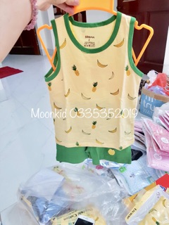Bộ ba lỗ bé trai