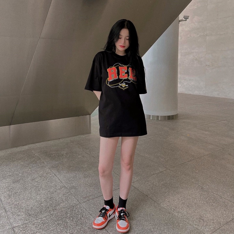 LOCAL BRAND REE - ÁO THUN EMBROIDERED BASIC MÀU ĐEN - THÊU DA