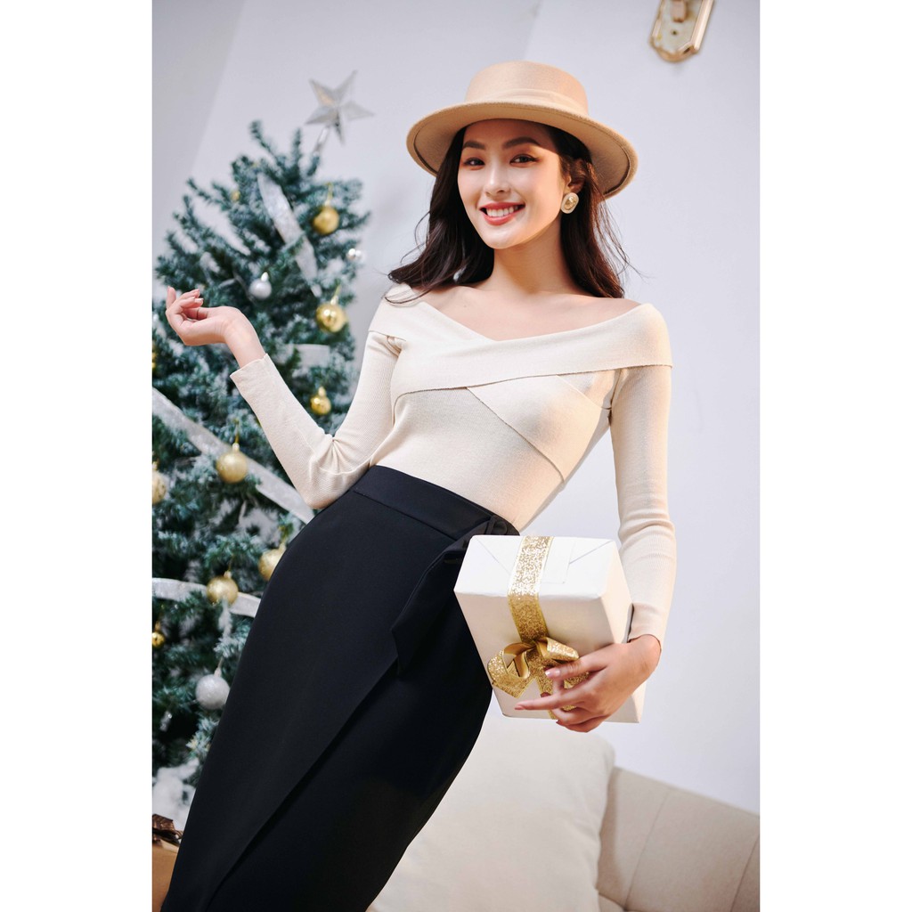 KOKA Áo len cổ thuyền hở vai 57701 | BigBuy360 - bigbuy360.vn