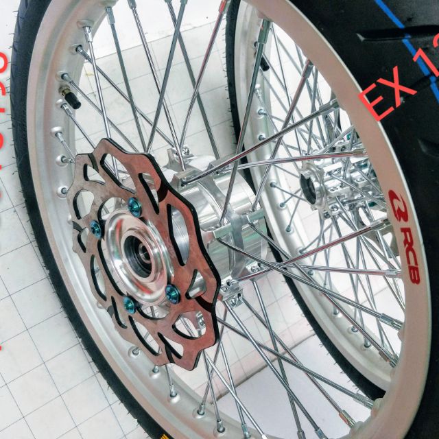 Bánh CĂM Đùm Khế EX 135 , niền RCB chính hãng kèm 2 đĩa, ốc G5 vỏ kiểu CRV