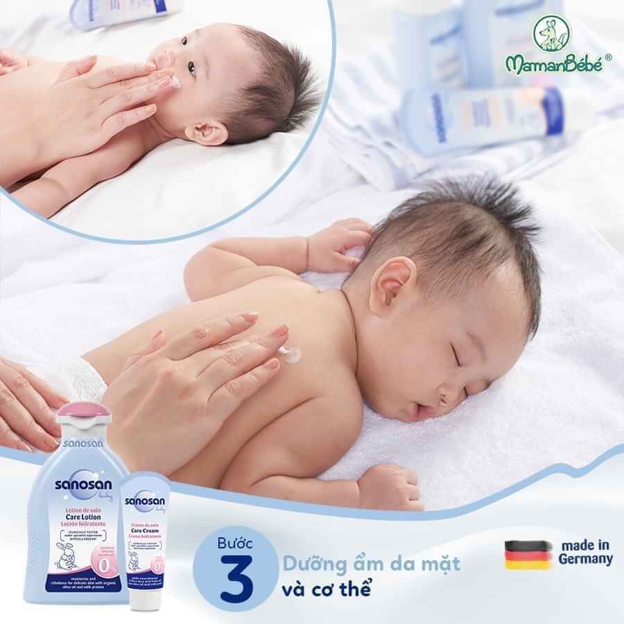 Sữa tắm gội dịu nhẹ Sanosan Baby chiết xuất olive hữu cơ 50ml