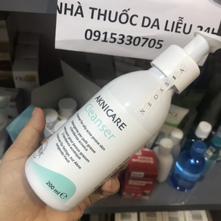 Sữa rửa mặt Aknicare cleanser 200ml