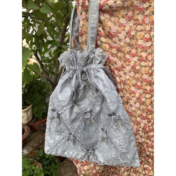 Túi rút cầm tay ren hoa 3D Loli dễ thương