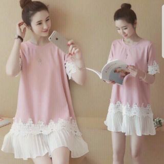 Đầm suông hồng phối ren