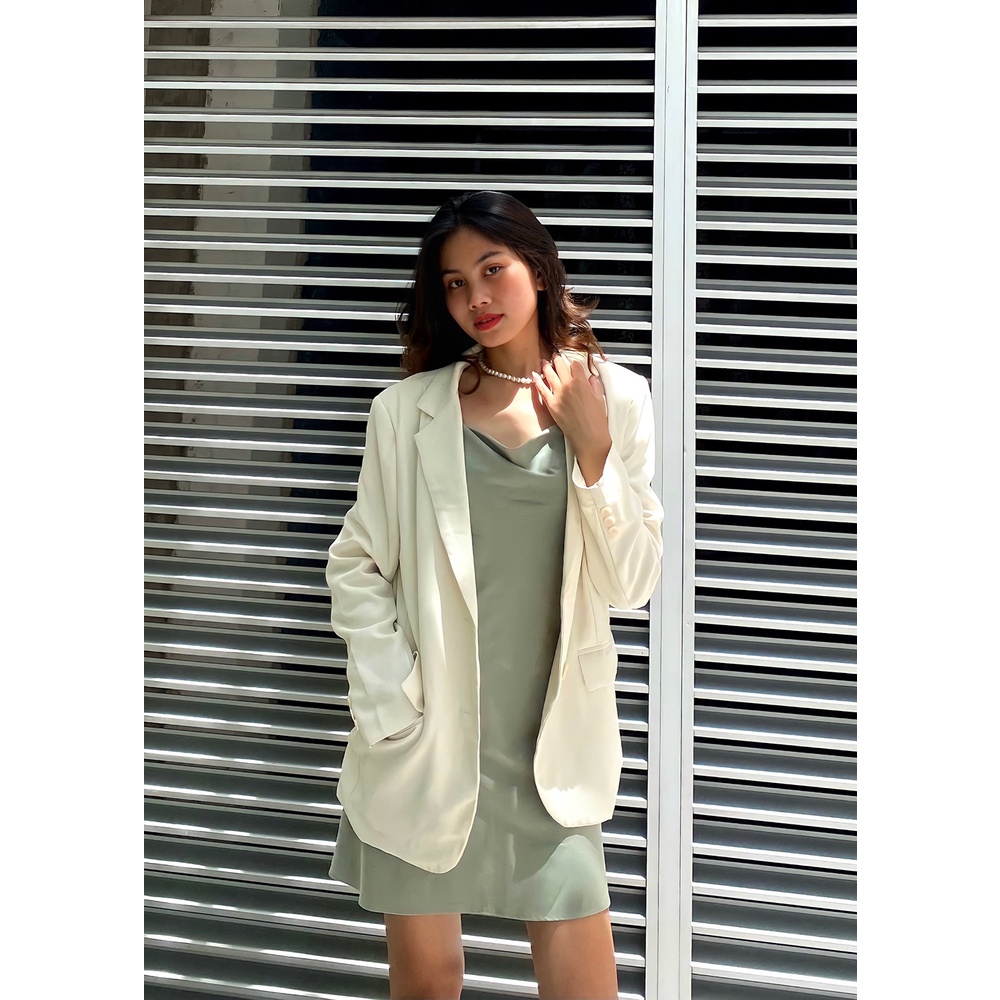 MINI SLIP DRESS - ĐẦM LỤA 2 DÂY CỔ ĐỎ DÁNG NGẮN