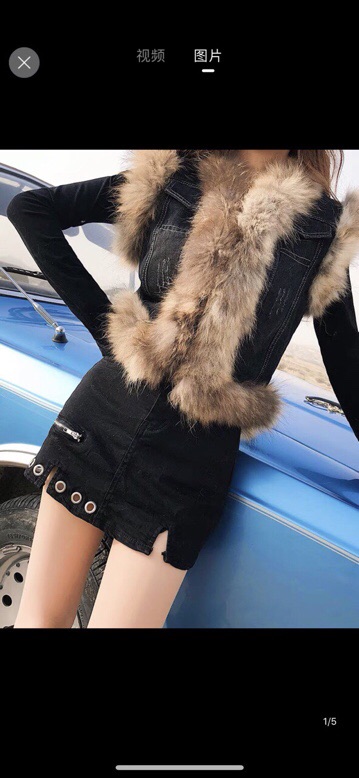 Chân váy kaki đục lỗ phối khoá siêu ngầu | BigBuy360 - bigbuy360.vn