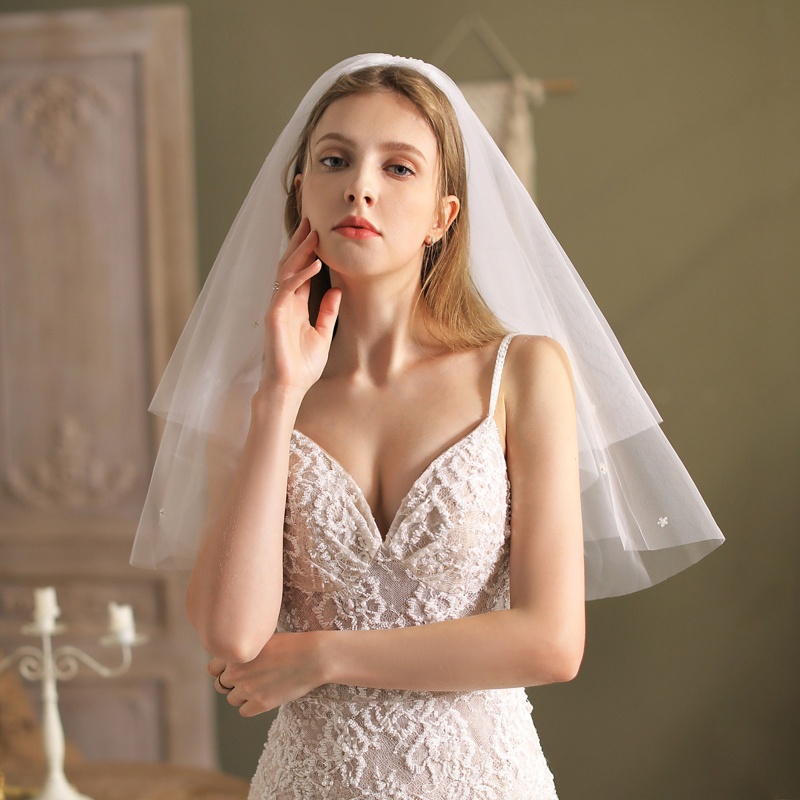 Mạng Che Mặt Cho Cô Dâu Với Cạnh Cắt Ngắn Vải Tuyn Và Hoa Nhựa Mini 2 Lớp