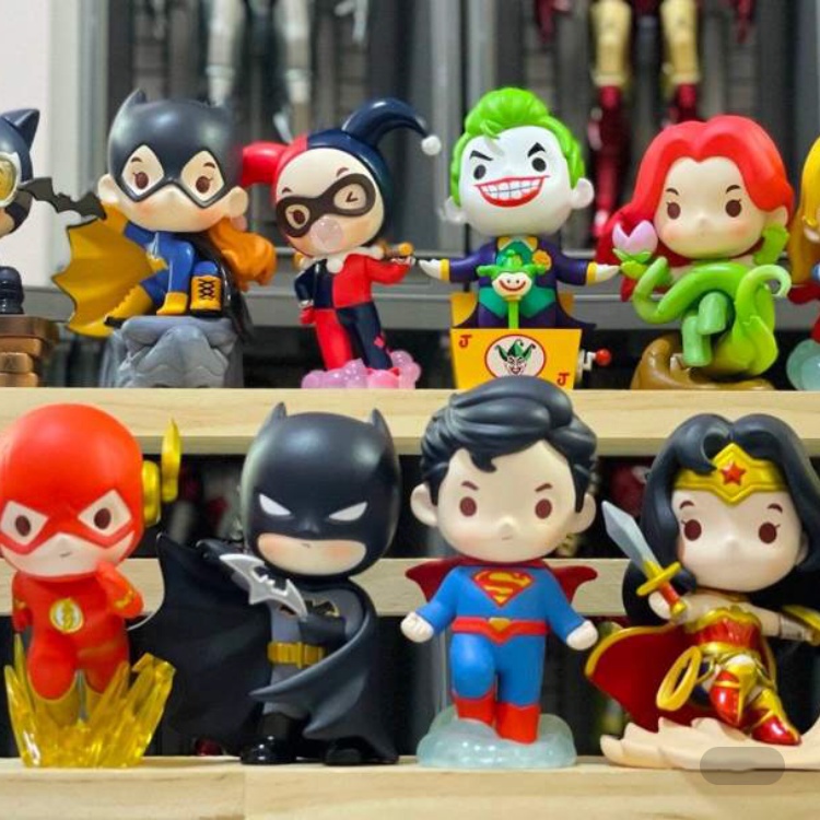 Đồ trang trí Nhân Vật Trong Justice League Trang Trí
