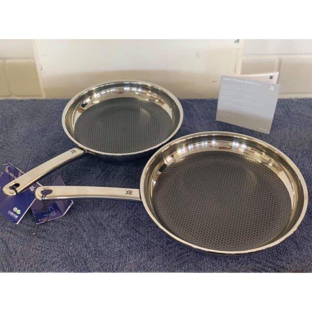 Chảo WMF PROFI RESIST size 24cm và 28cm , lớp chống dính tổ ong
